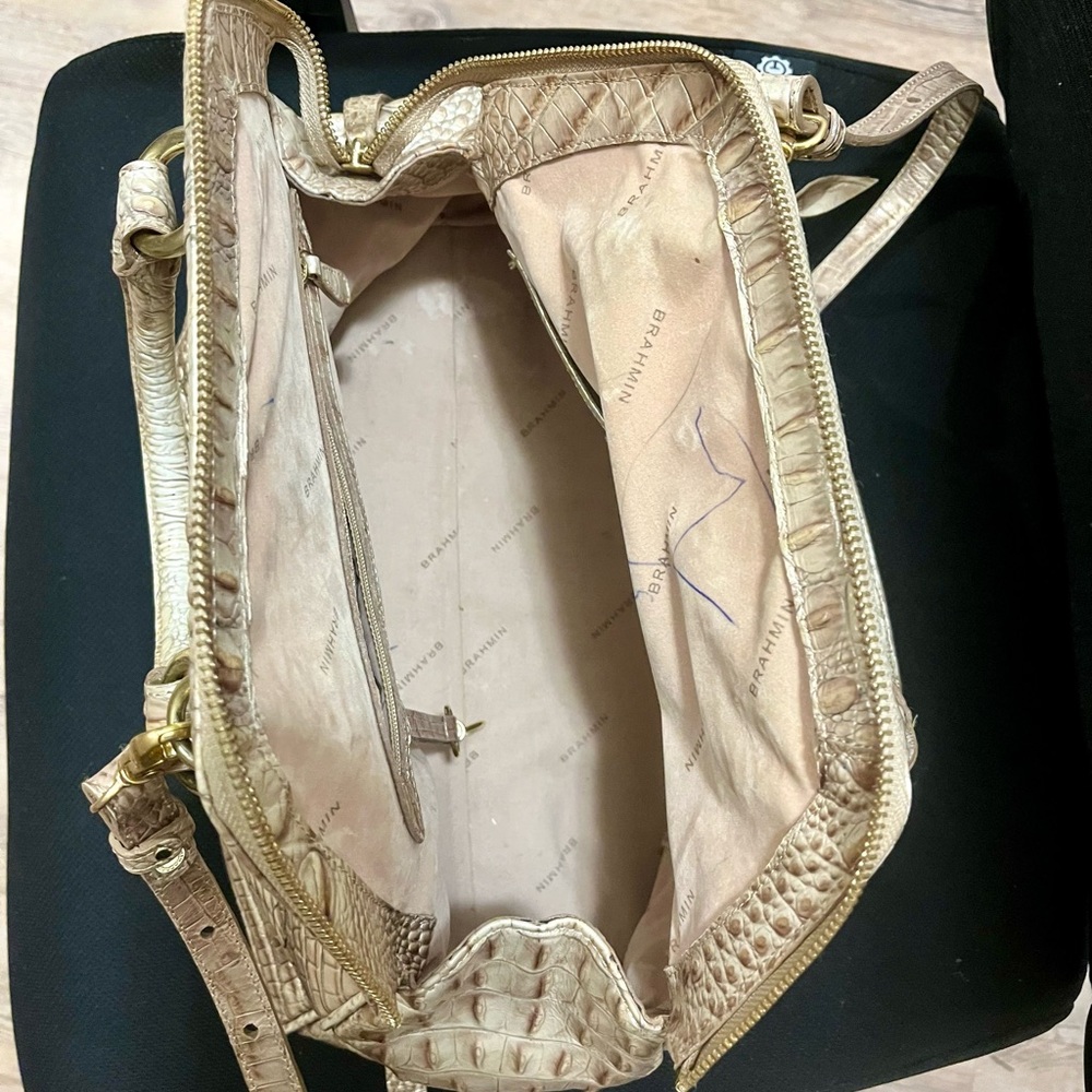 Authentic Brahmin bag with dust cover.
